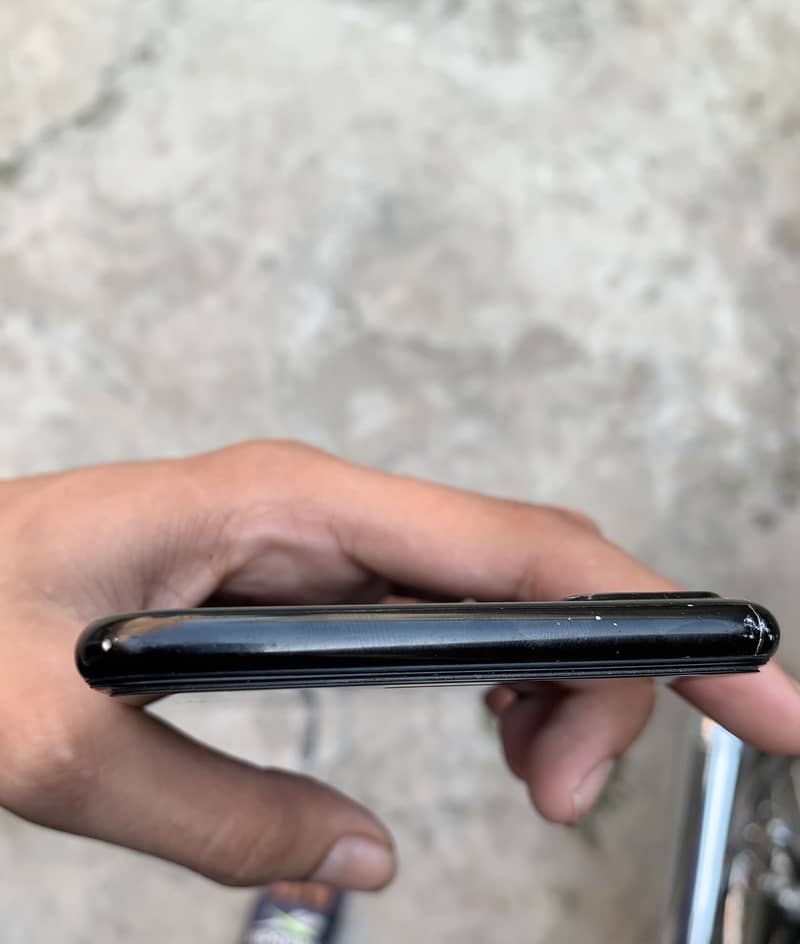 Apple iPhone 7 Plus 2
