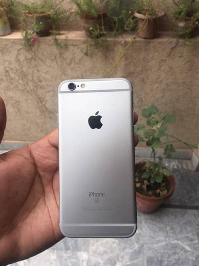 Apple iPhone 6S