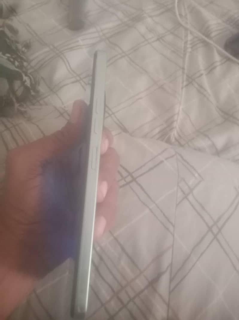 Tecno SPARK 30C 3
