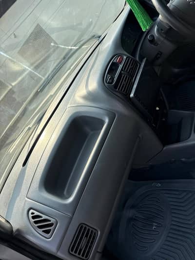 Suzuki Baleno 2004