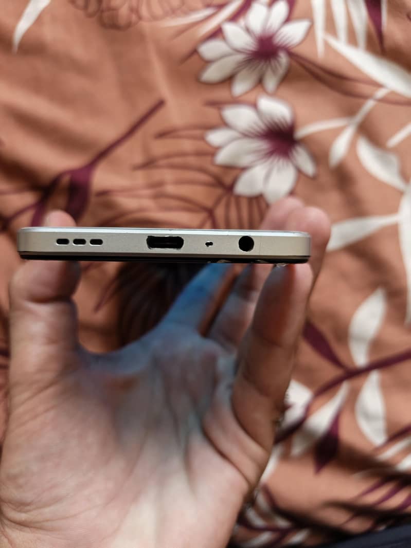 OPPO A3 4