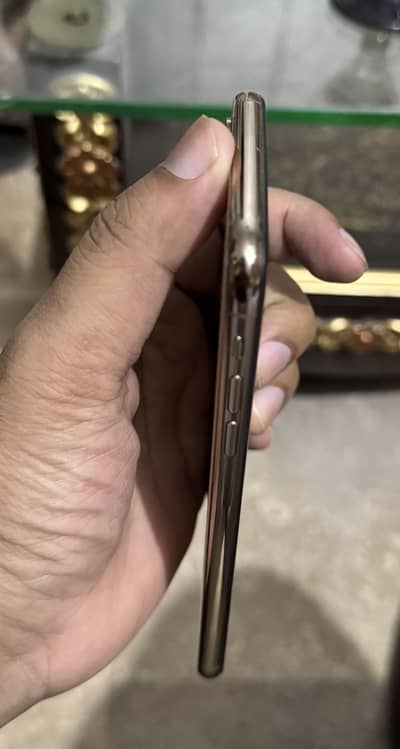  iPhone XS Max 64GB – Urgent Sale – DUAL PTA APPROVED