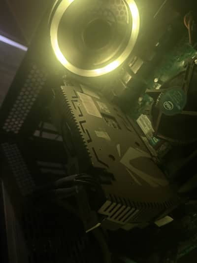 RTX 2060SUPER GDDR6 256 bit 10/10 condition BEST GPU