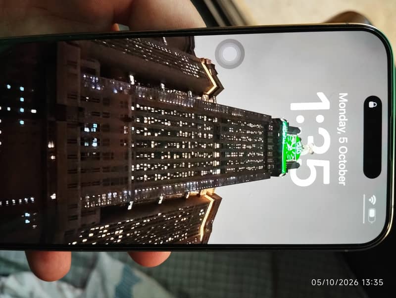 Apple iPhone 15 Pro Max 1