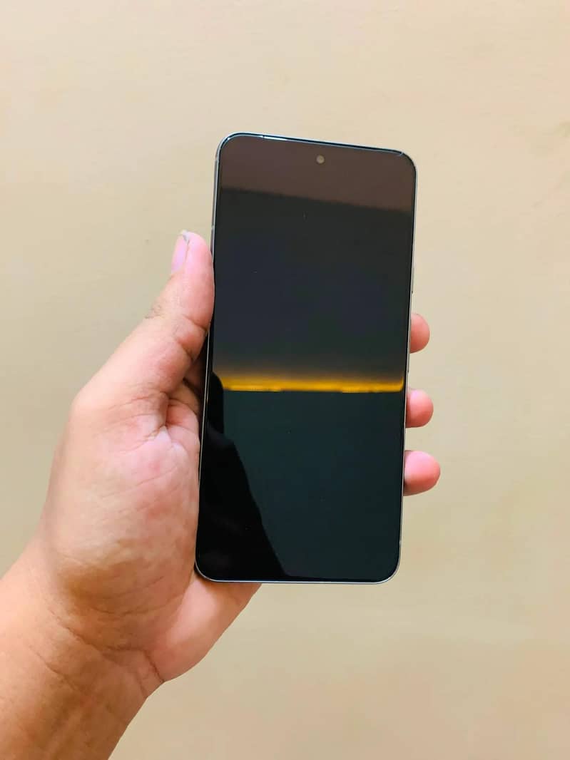 Google Pixel 8  03485111333 1