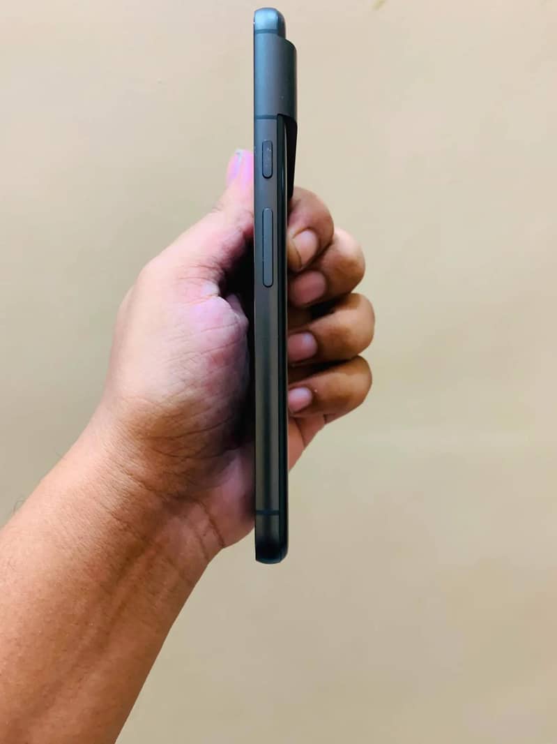Google Pixel 8  03485111333 4