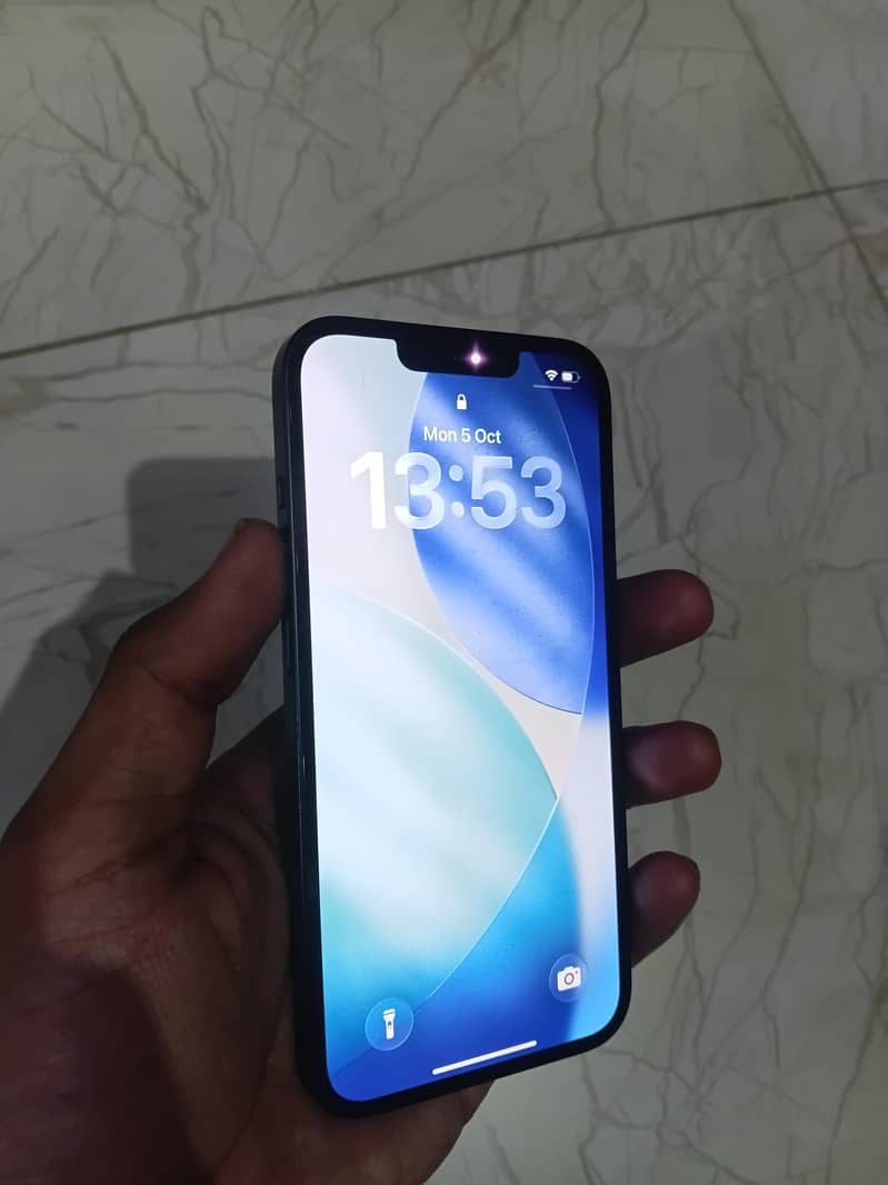 Apple iPhone 14 1