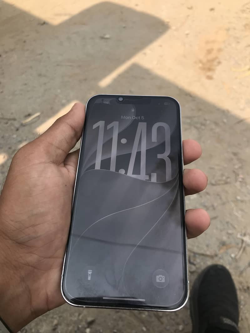 Apple iPhone 13 Pro 2