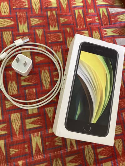 Apple iPhone SE