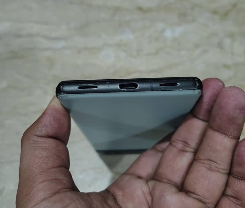 Google Pixel 6a 4