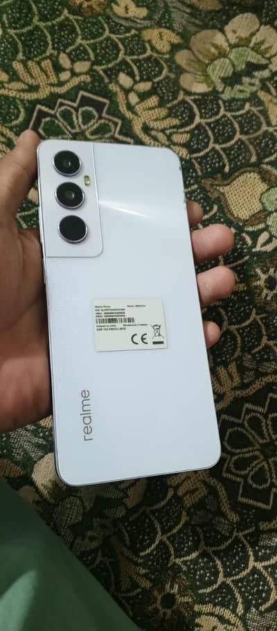 Realme C65