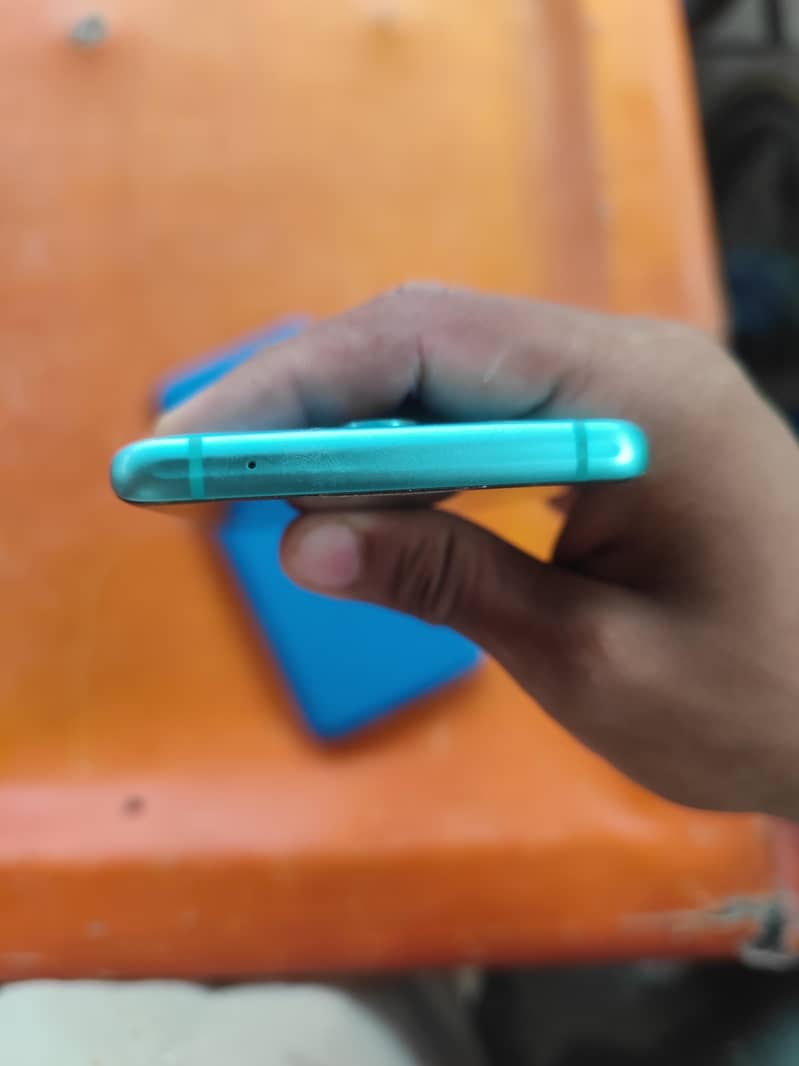 One Plus 8 Pro 3