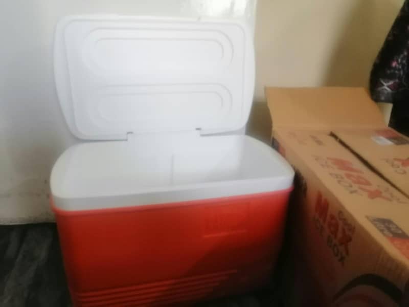 ice box no used untouch 7