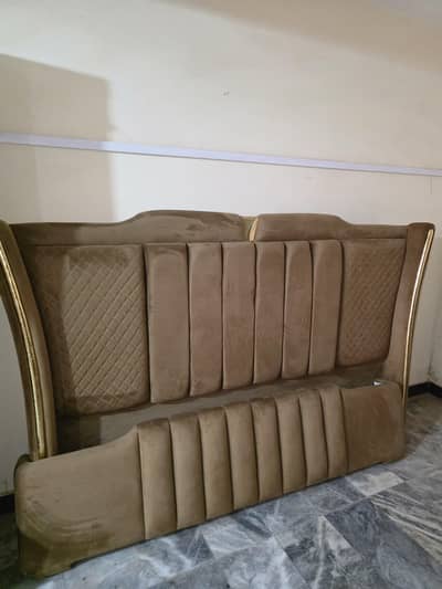brande new bed