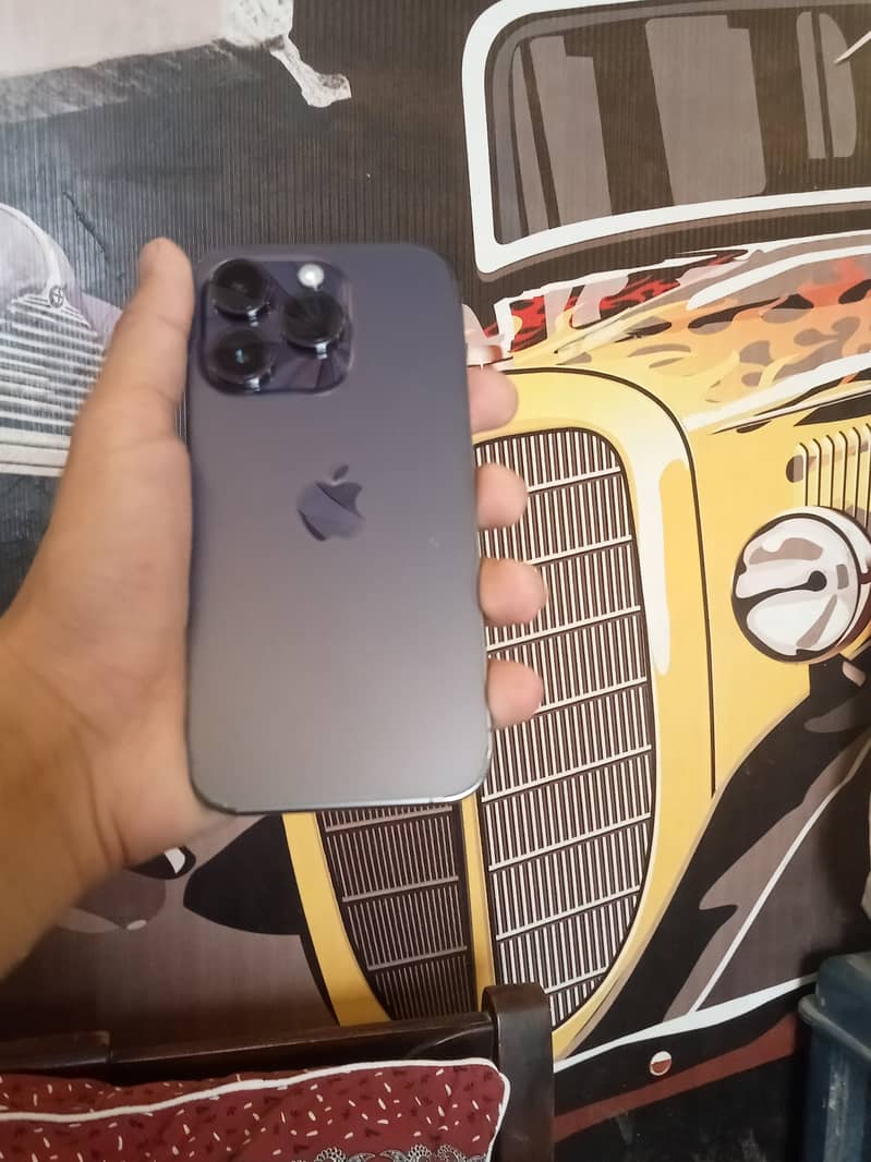 Apple iPhone 14 Pro 2