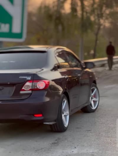 Toyota Corolla GLI 2013