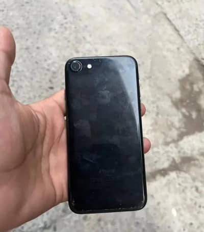 Apple iPhone 7
