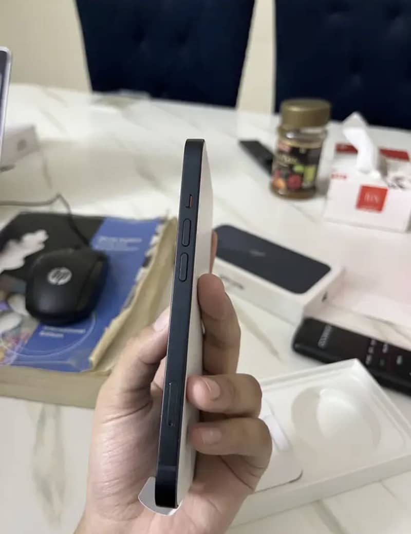 Iphone 13 2