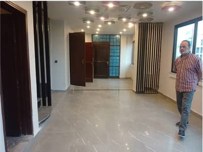 Brand New Office Area 1350 Square Feet Available For Rent In Gulberg 3 Lahore