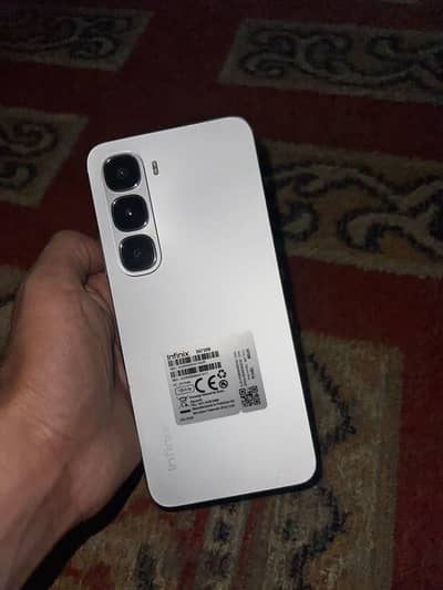 INFINIX HOTE 60i URGENT SALE
