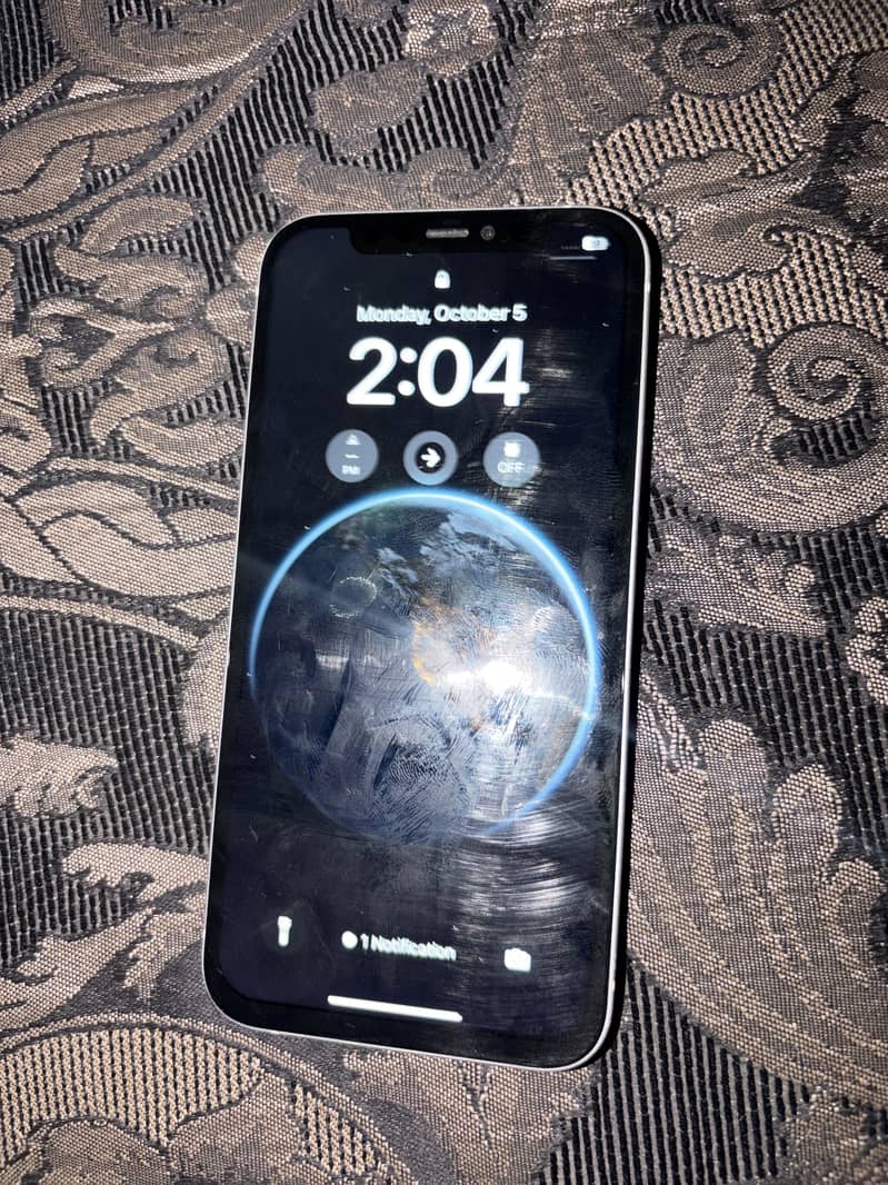 Apple iPhone 12 2