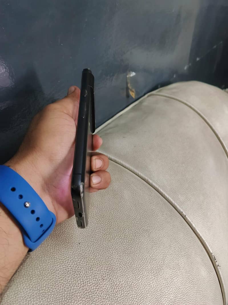 Google Pixel 8 3