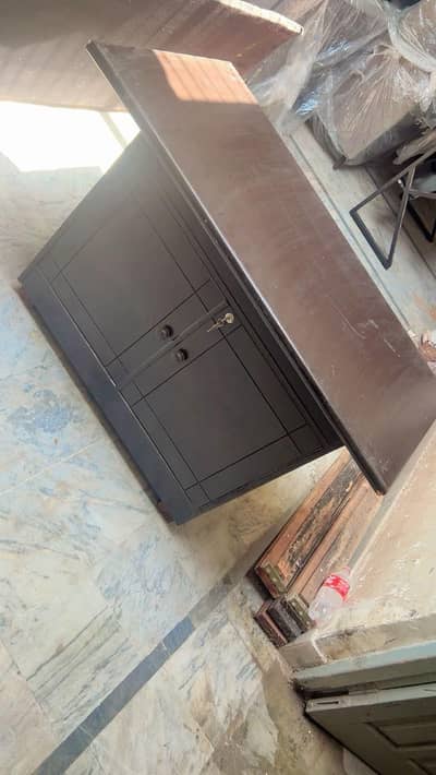 iron stand whole Sale price ma dasteyab hain