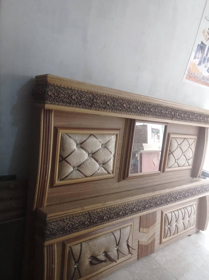 used bed he 0