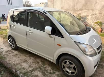 Daihatsu Move 2012