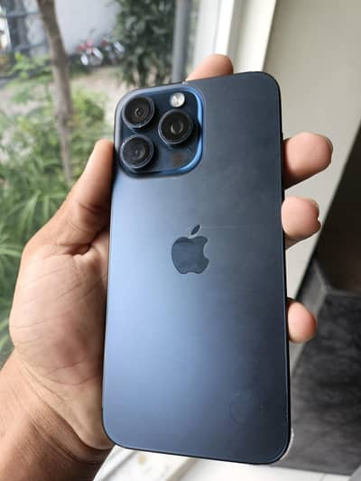Apple iPhone 15 Pro Max