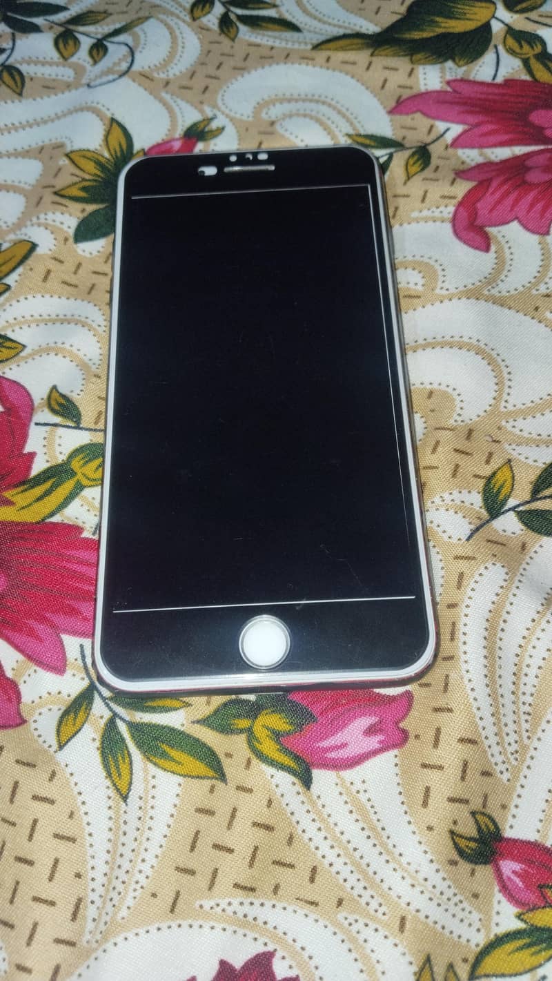 Apple iPhone 7 Plus 3