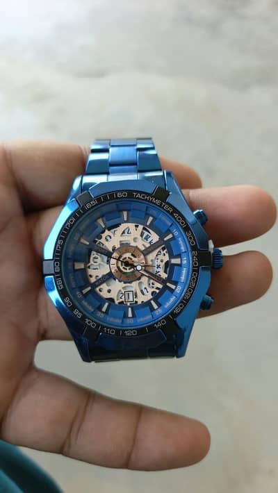 barnd new hy bhir sy gift Aya hy passend ni aii