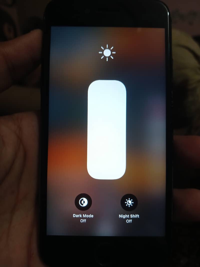 Apple iPhone 7 0