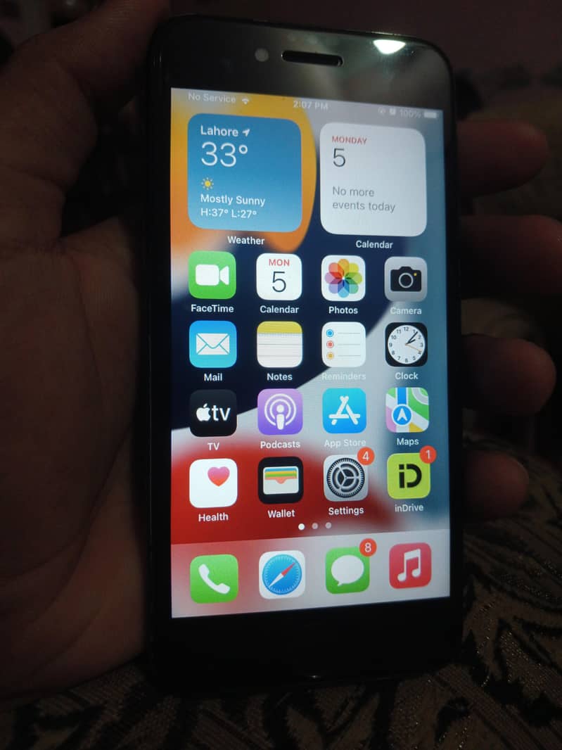 Apple iPhone 7 6