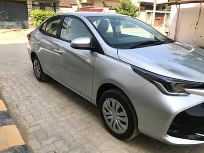 Toyota Yaris gli cvt 2025