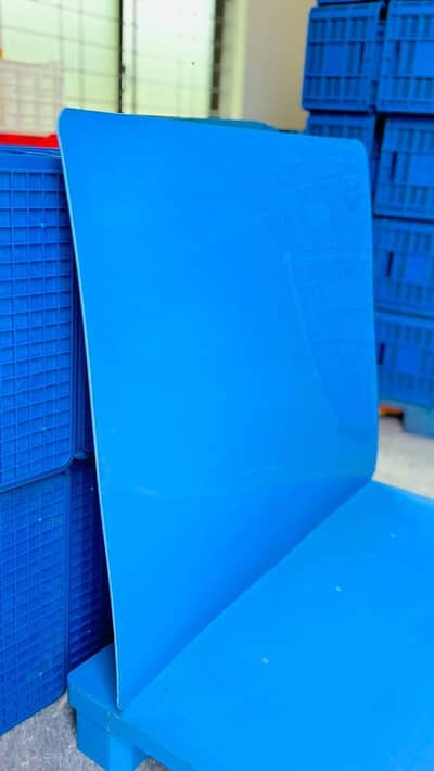 plastic & wooden pallet available used & new bulk quantity