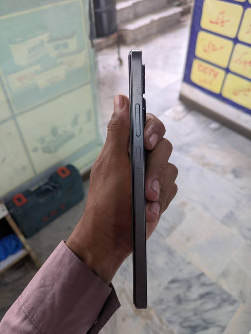 Realme Note 60x 4