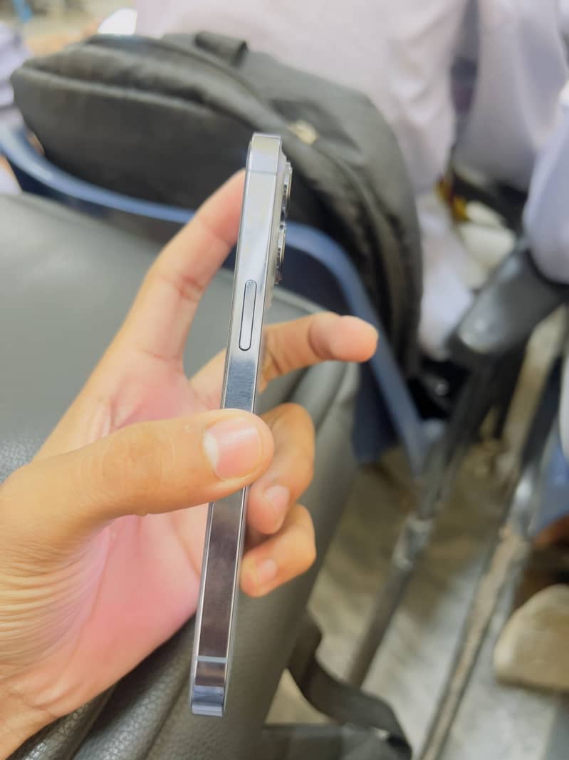 Apple iPhone 13 Pro 0
