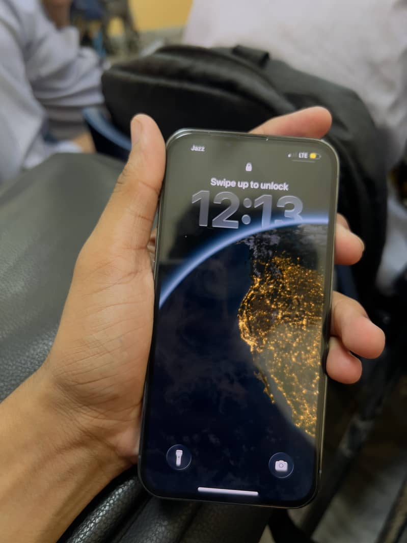 Apple iPhone 13 Pro 4