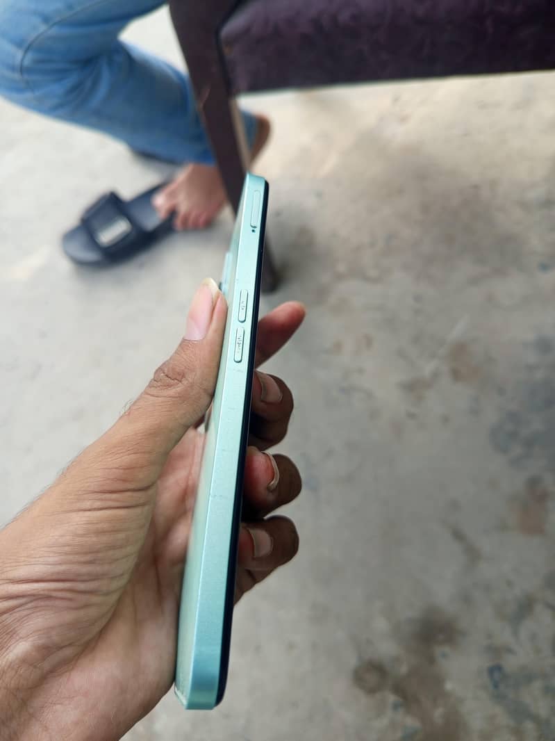 Realme C35 2