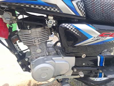 Honda 125 /2025 model Black Genuine Condtion