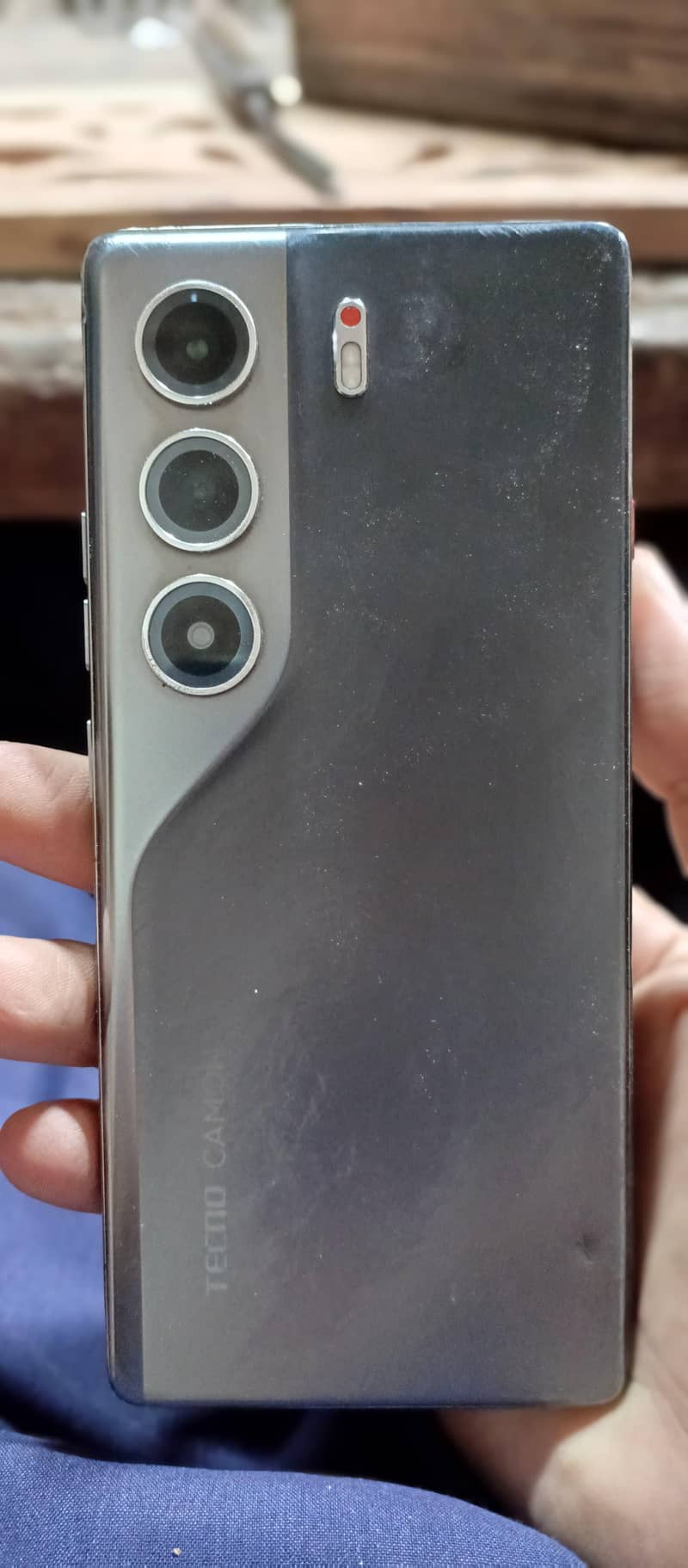 Tecno CAMON 40 4