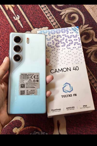 Tecno CAMON 40
