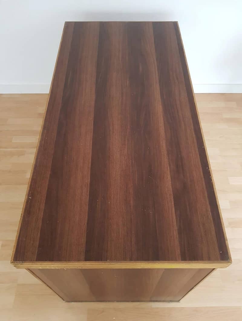 potable custom table /office tables. . . lap top table 2