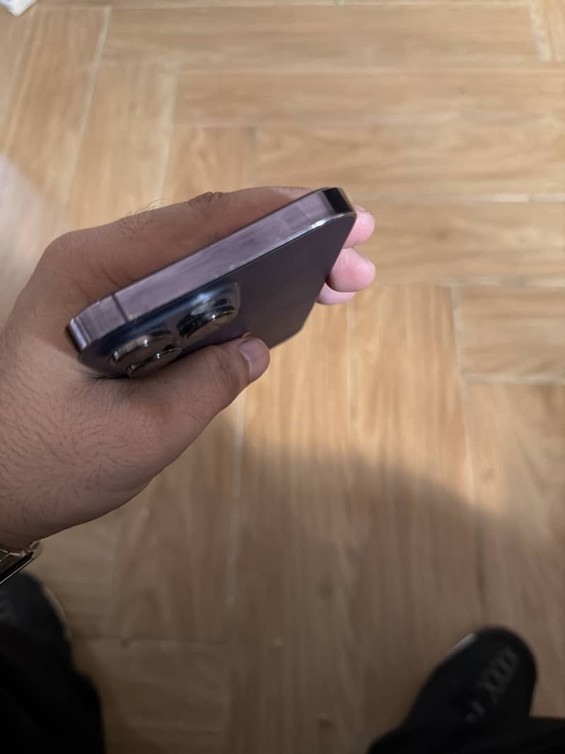 Apple iPhone 14 Pro Max 5