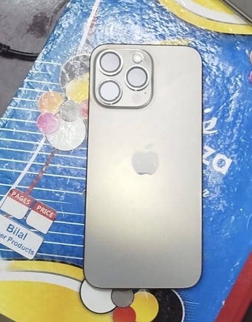 Apple iPhone 15 Pro Max 1