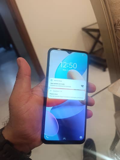 Vivo Y22 4/128 10:10 With Box Only