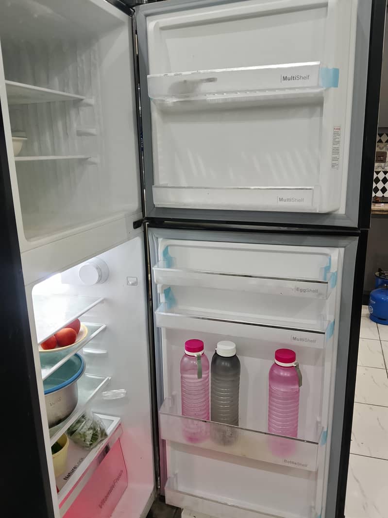 Dawlance fridge 2