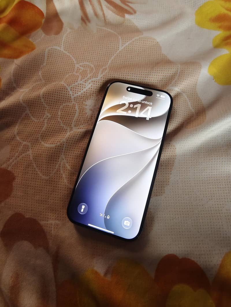 Apple iPhone 16 Pro 5