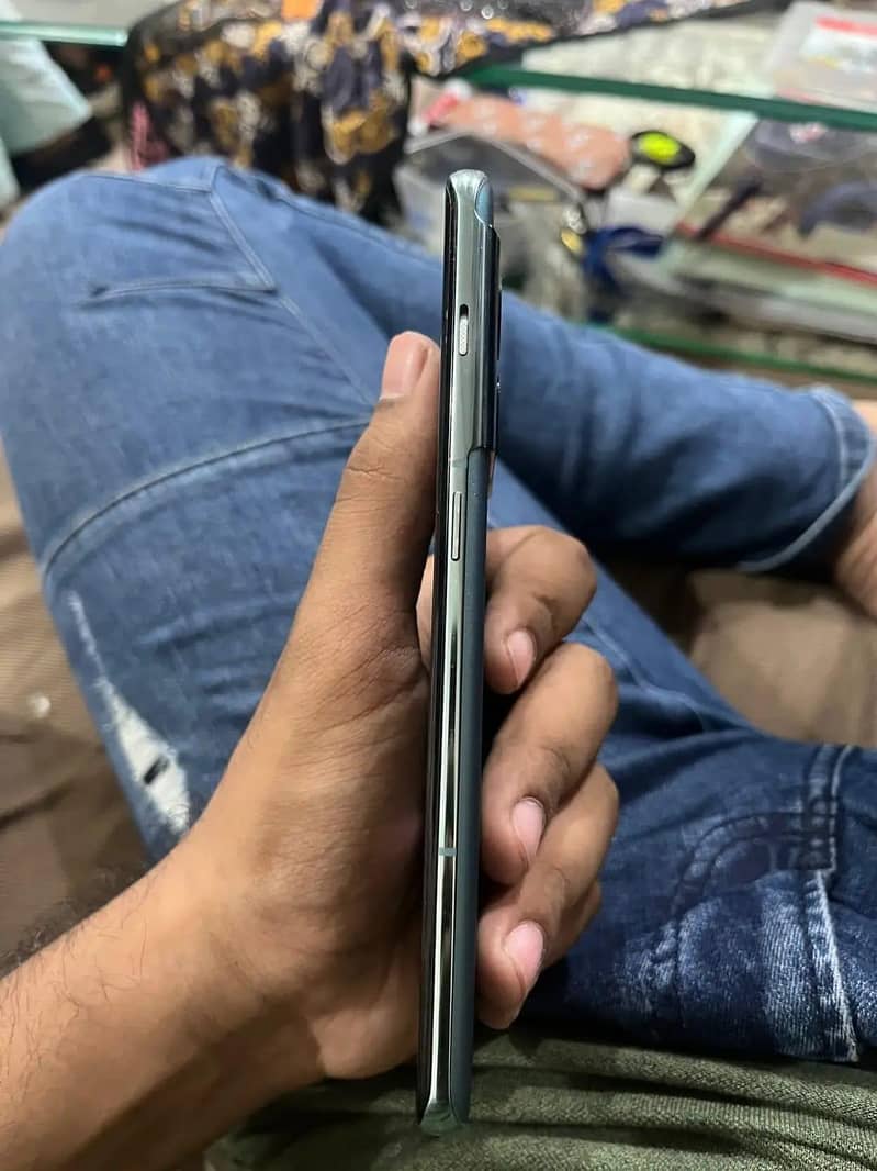 One Plus 10 Pro 5